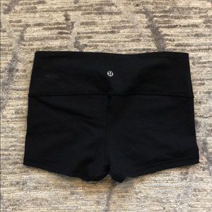 Lululemon Wunder Under 2.5” Short